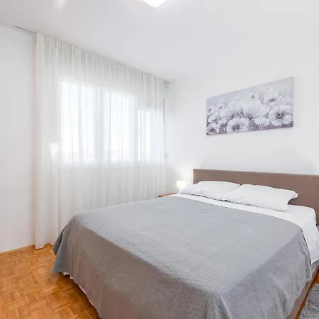 Gorgeous In With Kitchen Apartament Zadar